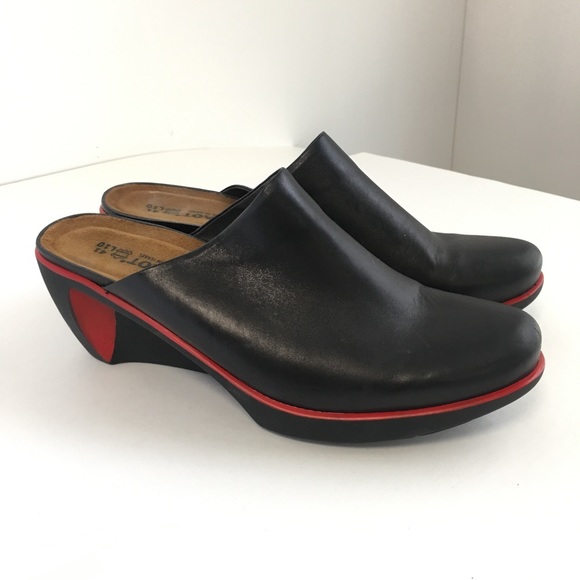naot clogs womens